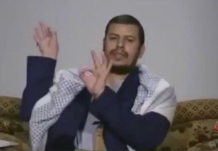 Dream89411875's tweet photo. @jahafCBR سوالفك مثل سوالف خويك راعي الميرندا 😂 https://t.co/T12DBPT5mJ