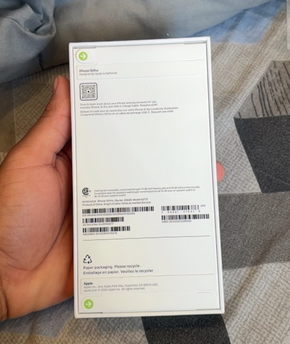 Millishield01's tweet photo. Glacier Iphone 18 pro 256gb brand new
2.3M naira only.
Please Whatapp @ 08092300681
Thanks https://t.co/IwTId29EfK