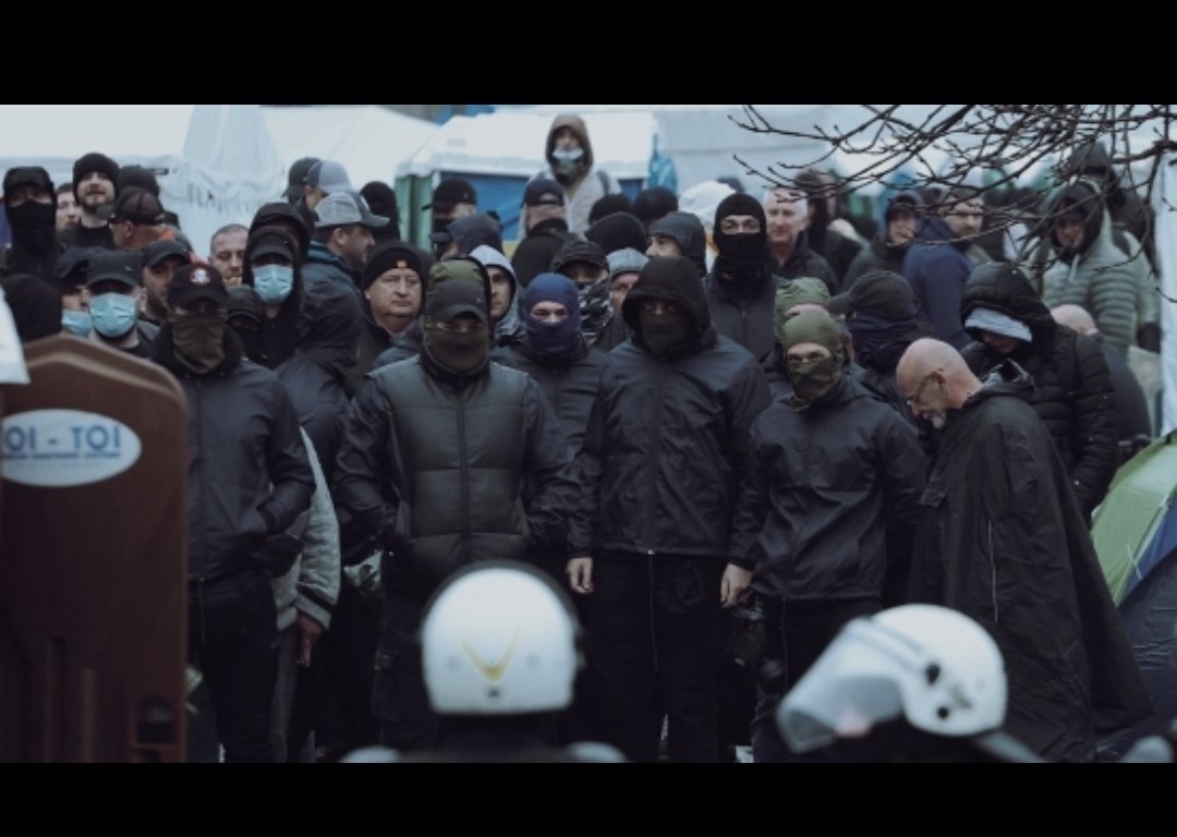 MasterChiefNS's tweet photo. @izabel7830 Antifa zlo kod nas. https://t.co/Zp3XPpTk8H