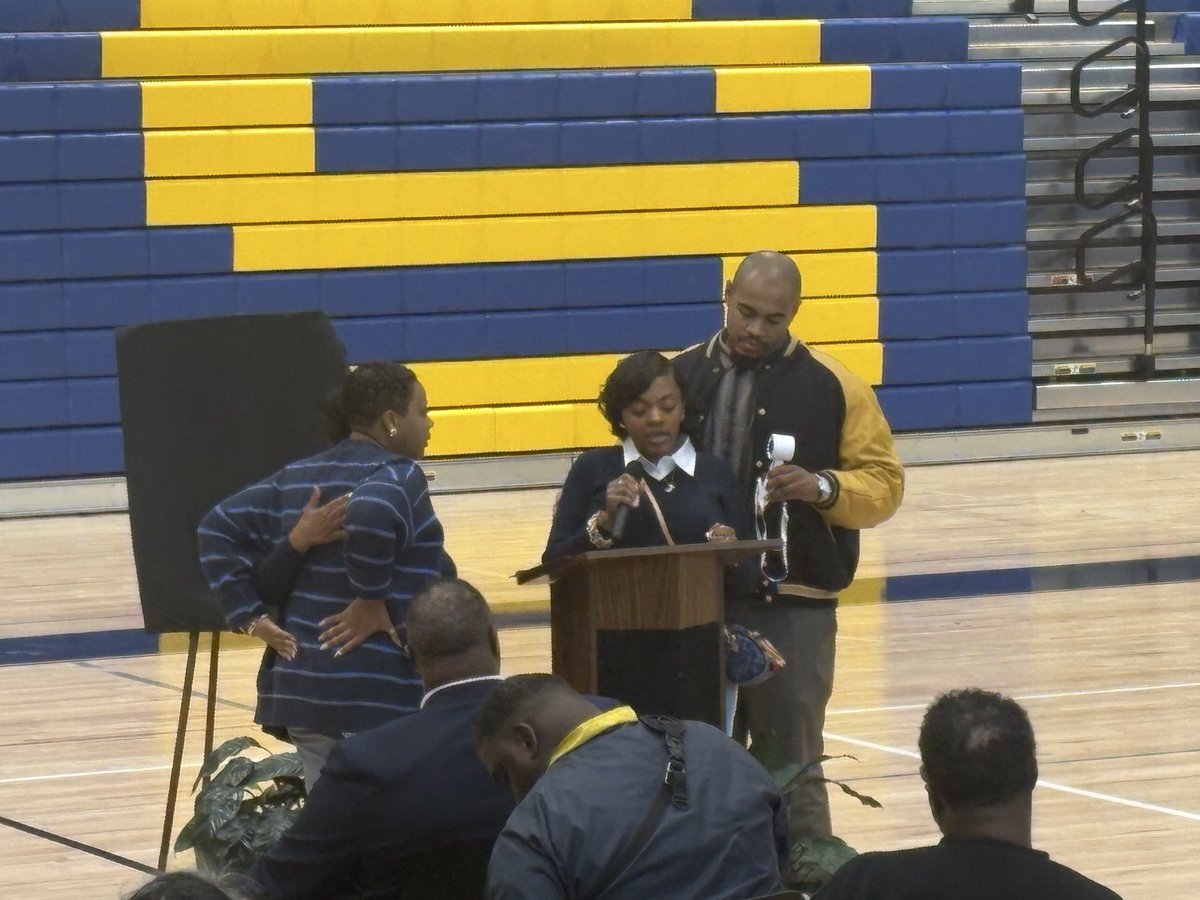 MrRDPierce's tweet photo. Congratulations to the Williams family, @weldon_city and the Town of Weldon on Friday’s dedication of the James “Tank” Williams Sr. Gymnasium. #weldonnc #chargerpride #HD27 https://t.co/1nbB9VNjz0