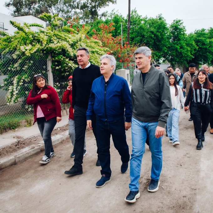 StefanoLopezOk's tweet photo. Como se nota que los lame votas están todos atrás de Martincito. Passerini y Siciliano https://t.co/zkbntdjmRO