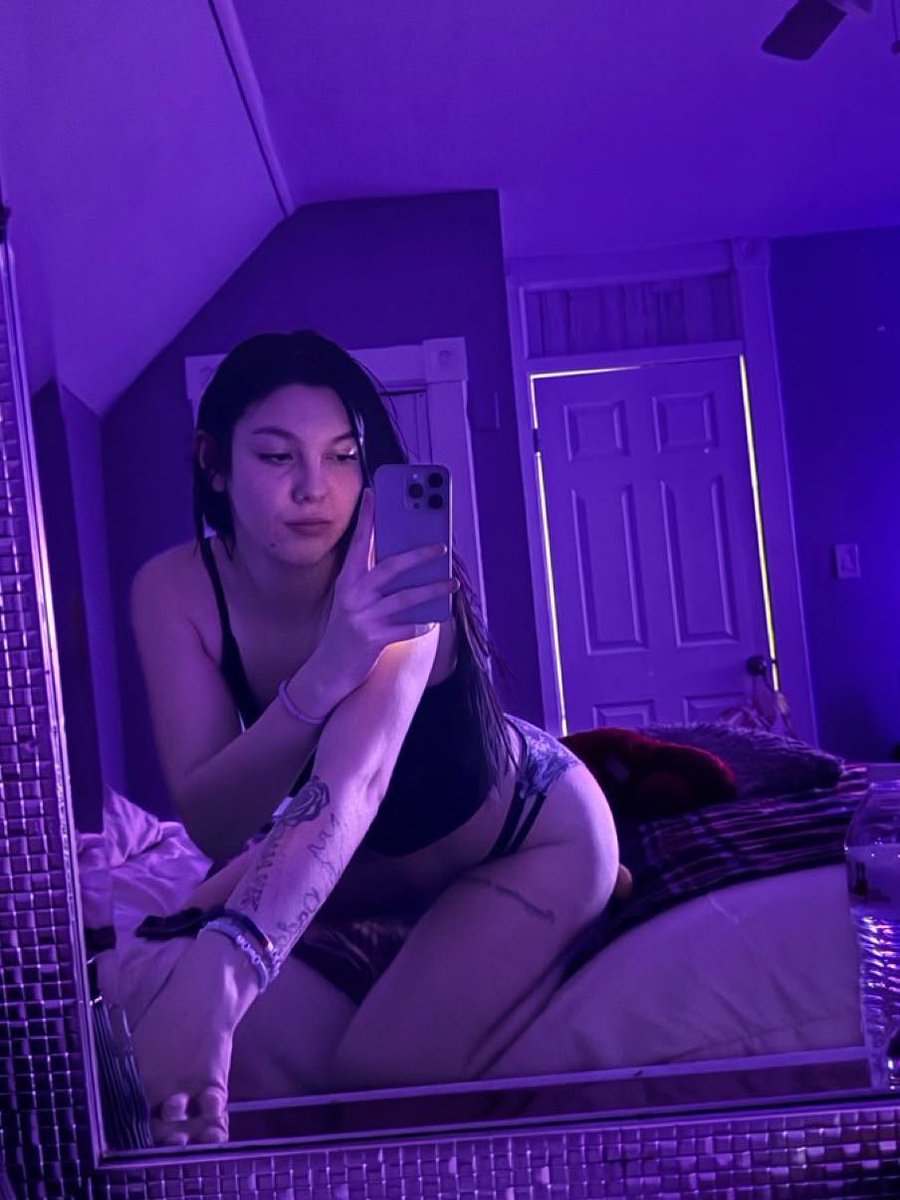 juancar7696's tweet photo. I want to go down on you in the shower,so you can watch the water trailing over mu we t1ts 
#meetups #facetime #nsfwtwt #nsfw #horny #carsex https://t.co/1YTgBMcXrV