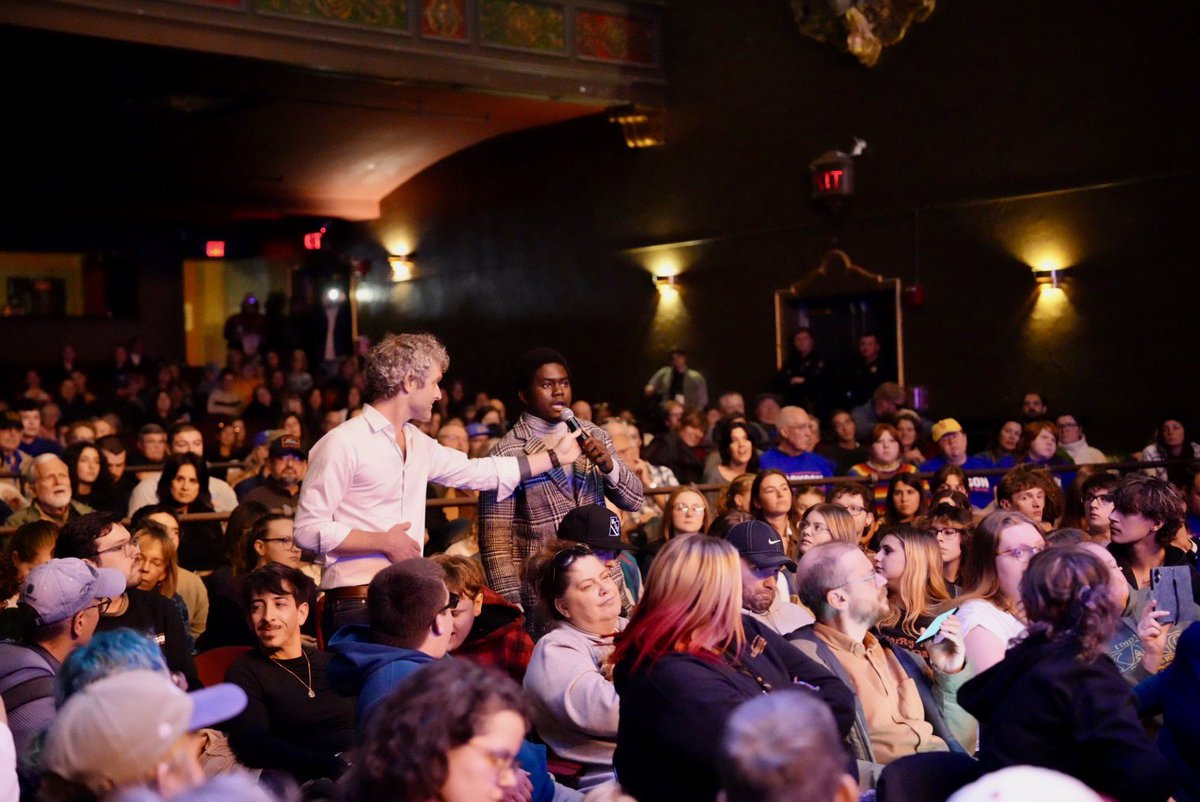 MPUniversityUS's tweet photo. Portland, your energy last night was top tier! 

Thank you to everyone who came out to our Students vs. Billionaires Town Hall and asked incredible questions. https://t.co/DjkkNkbjiZ