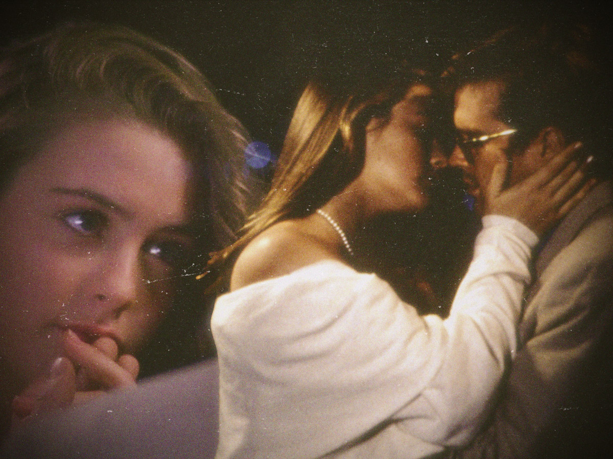 DangerMindsBlog's tweet photo. The 1993 movie that saw a 15-year-old Alicia Silverstone legally separate from her parents . Link in bio 🔗 https://t.co/5FJ5bQdKaG