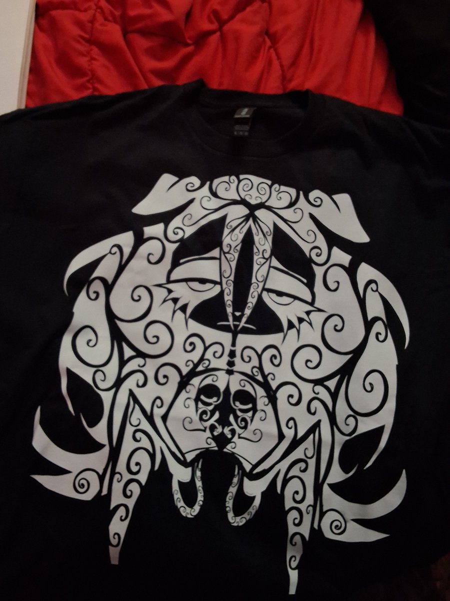 M3lat0n1nSl33py's tweet photo. "It came! It finally came!"
#oc #shirt #design #art https://t.co/IPQfVh1oko
