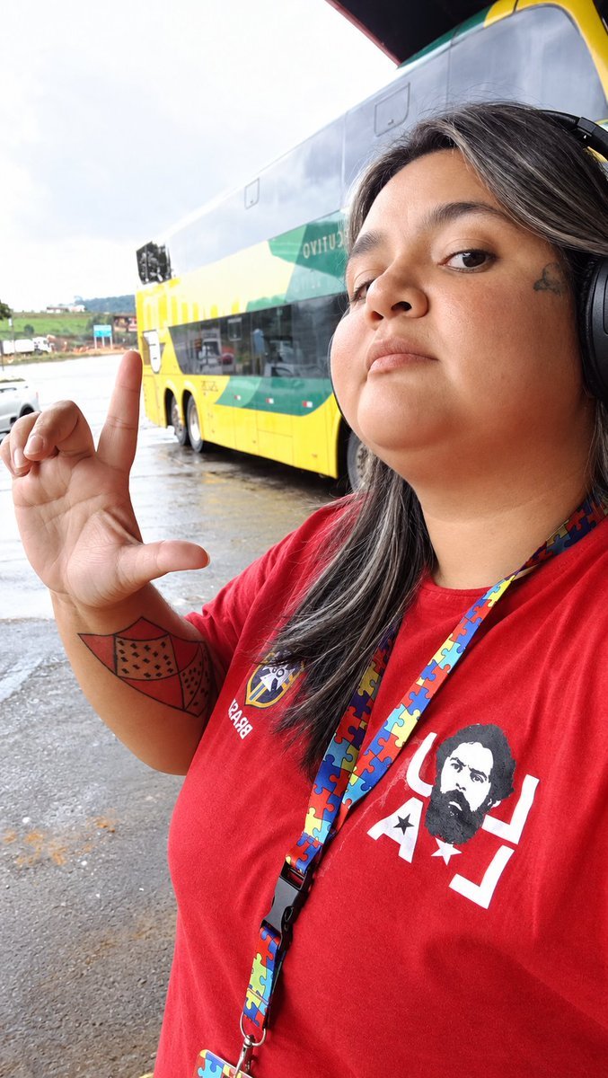 LulaoRei's tweet photo. O povo tá voltando para suas cidades para votar em Lula.
Vamos virar bonito. https://t.co/j5z8wXPHjC