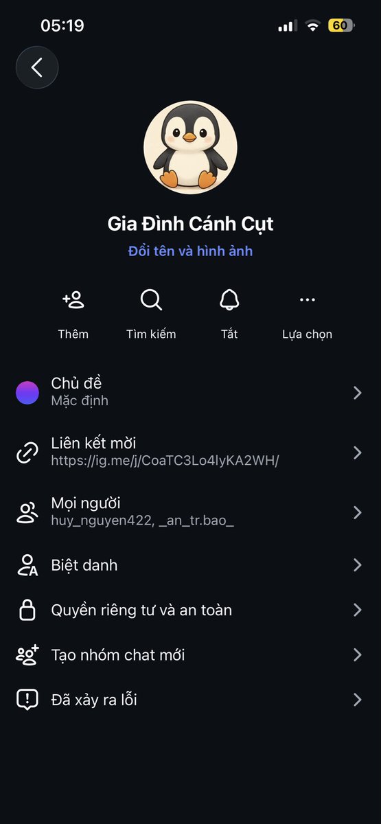 an623363's tweet photo. Hiện tại mình có hai box : 
- Gia đình cúc cu : Dành tất cả mn ( to , nhỏ , top , bot, ....) 
- Gia đình cánh cụt : Kiểu chỉ dành cho mấy bạn chưa lột í 
Ai zô ch hú tui nghennn https://t.co/gtUK92Eud9