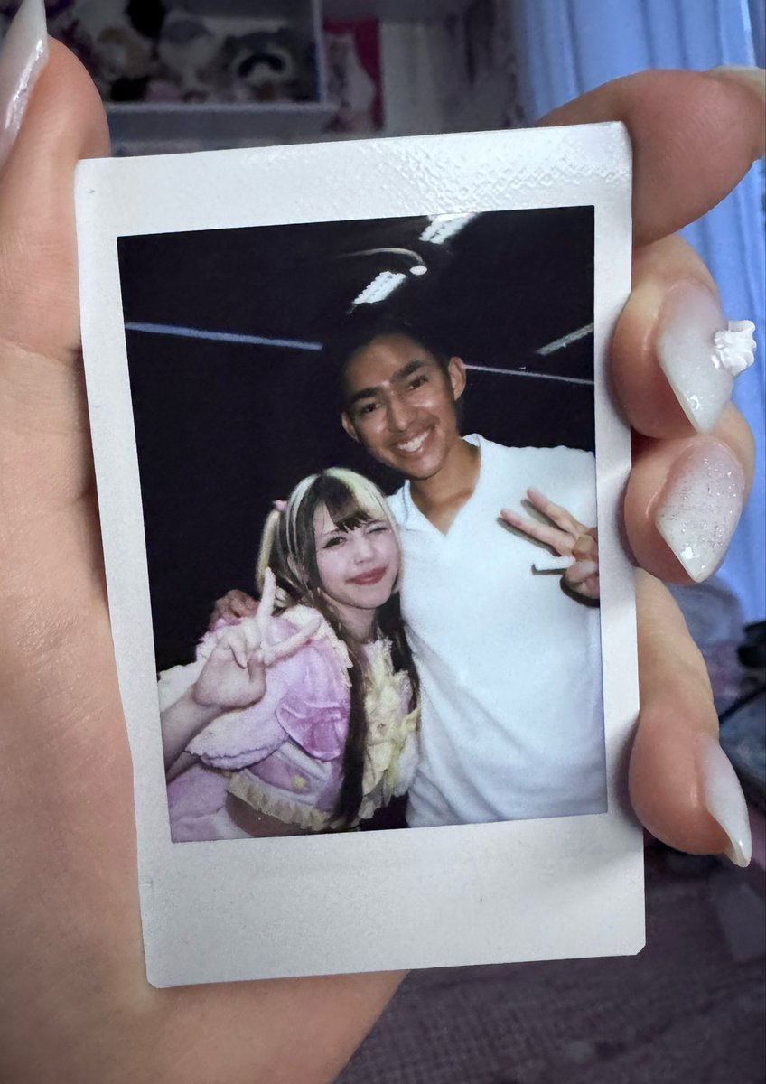 LuluBitto's tweet photo. Tengo una cheki con fernanfloo 🦅🦅🦅
Fernan próxima idol de latam?! https://t.co/Sv5BCisFxI