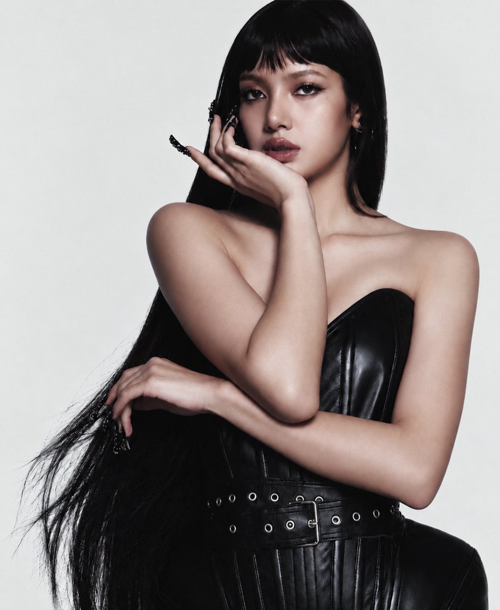 LALISA_twts's tweet photo. 📊 Biggest debut music videos in 2026 on YouTube (so far):

1. ‘SaWaDiKa’ - #LISA: 73.3M
2. ‘Tarantino’: 33.6M (*5 hours left)
3. ‘Swim’ - BTS: 33.31M
4. ‘Go’ - BLACKPINK: 21.3M
5. ‘This &amp; That’ - Stray Kids: 20.67M

🎧 Playlists: https://t.co/wzfJa1O3CU https://t.co/q1rHkl9mhe