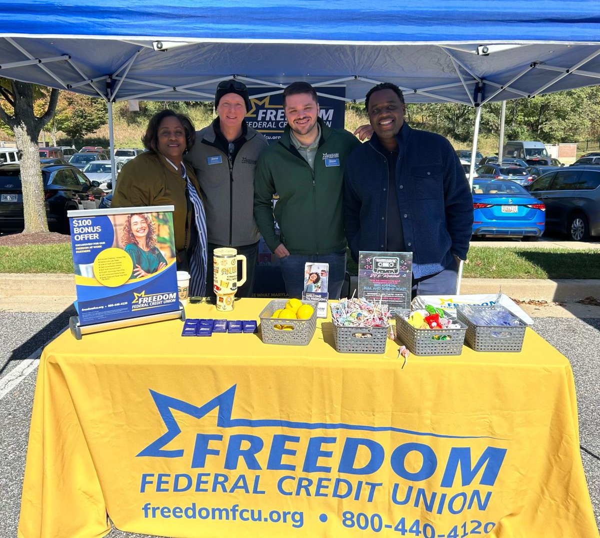 FreedomFedCU's tweet photo. Freedom enjoyed a sunny fall day at the Pikesville Fall Festival! 🍂 Our Pikesville Branch Manager, Rhonda Brown, met local residents while our team handed out giveaways. Thanks to everyone who stopped by! #Pikesville #CommunityConnections https://t.co/5b3gpahEri