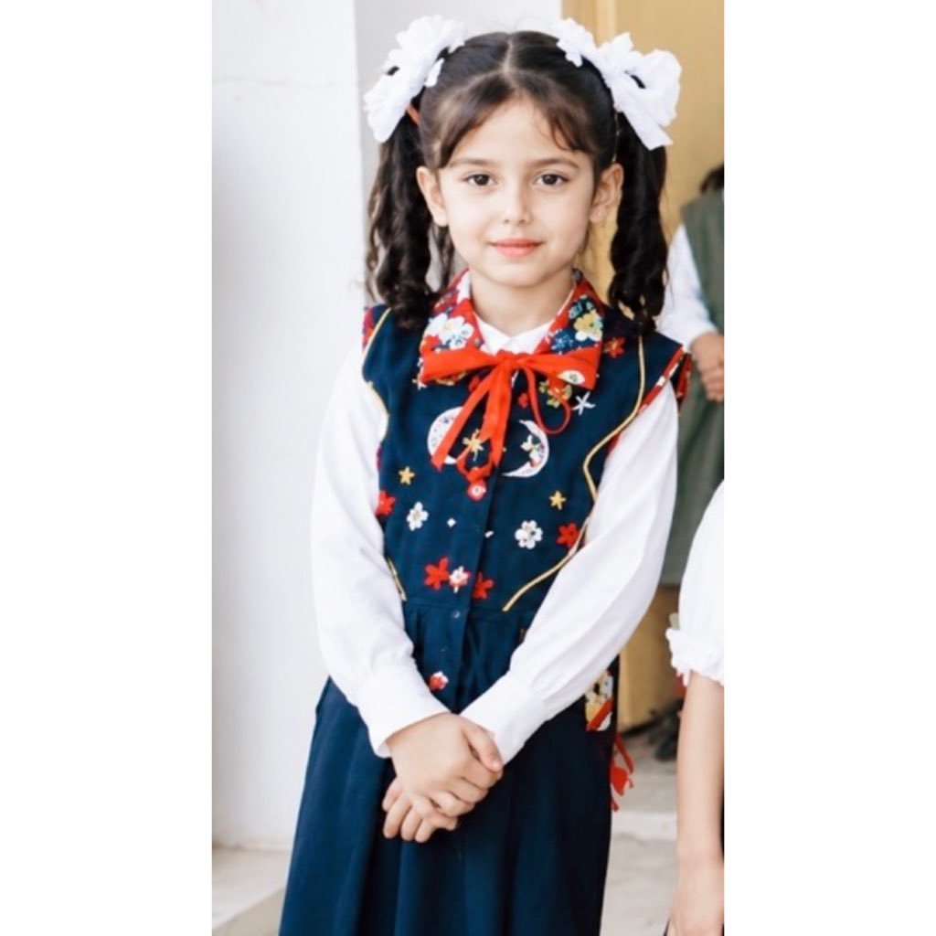 MS_salsabeel's tweet photo. من كنت بهذا العمر واني اكره السعودية وإسرائيل https://t.co/E7m7ZgQ2FB