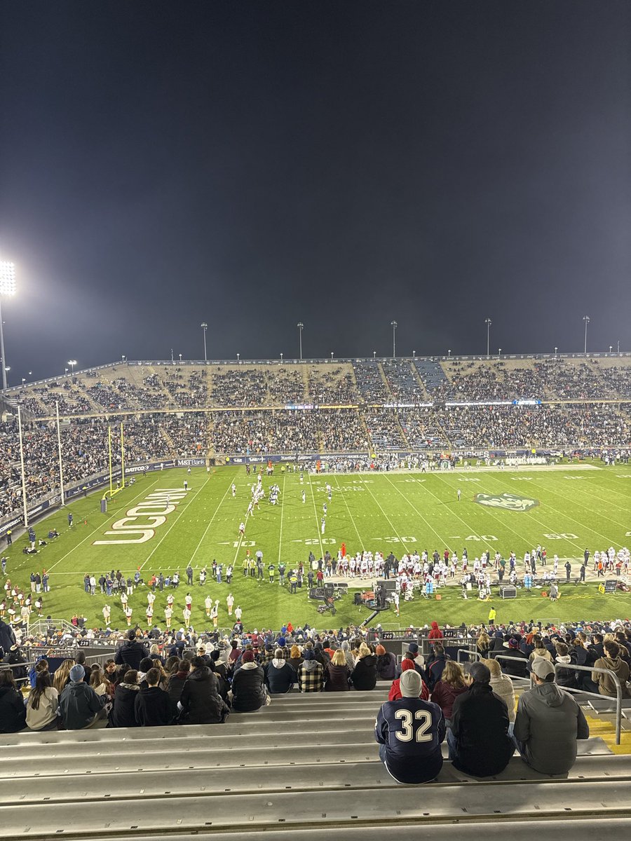 JayJayPost's tweet photo. The haters don’t want me solo ripping UConn-UMass in the final row of a chilly stadium on a Friday night https://t.co/33CJrvjtsi