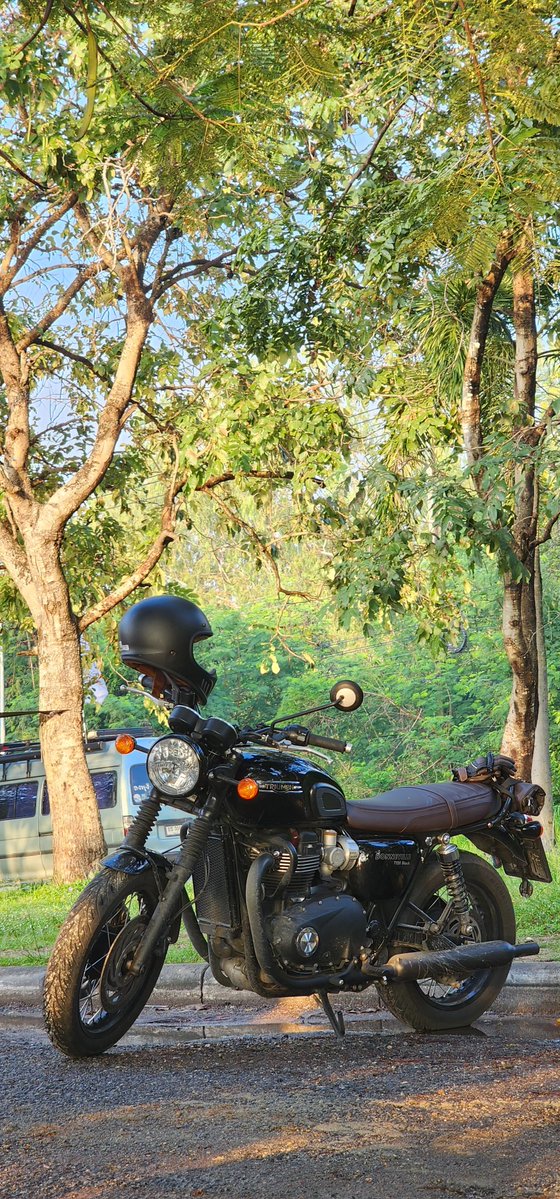 Allow25H's tweet photo. MorningRide @อ่างเก็บน้ำบางพระ
😄 https://t.co/olgqMcFW6e