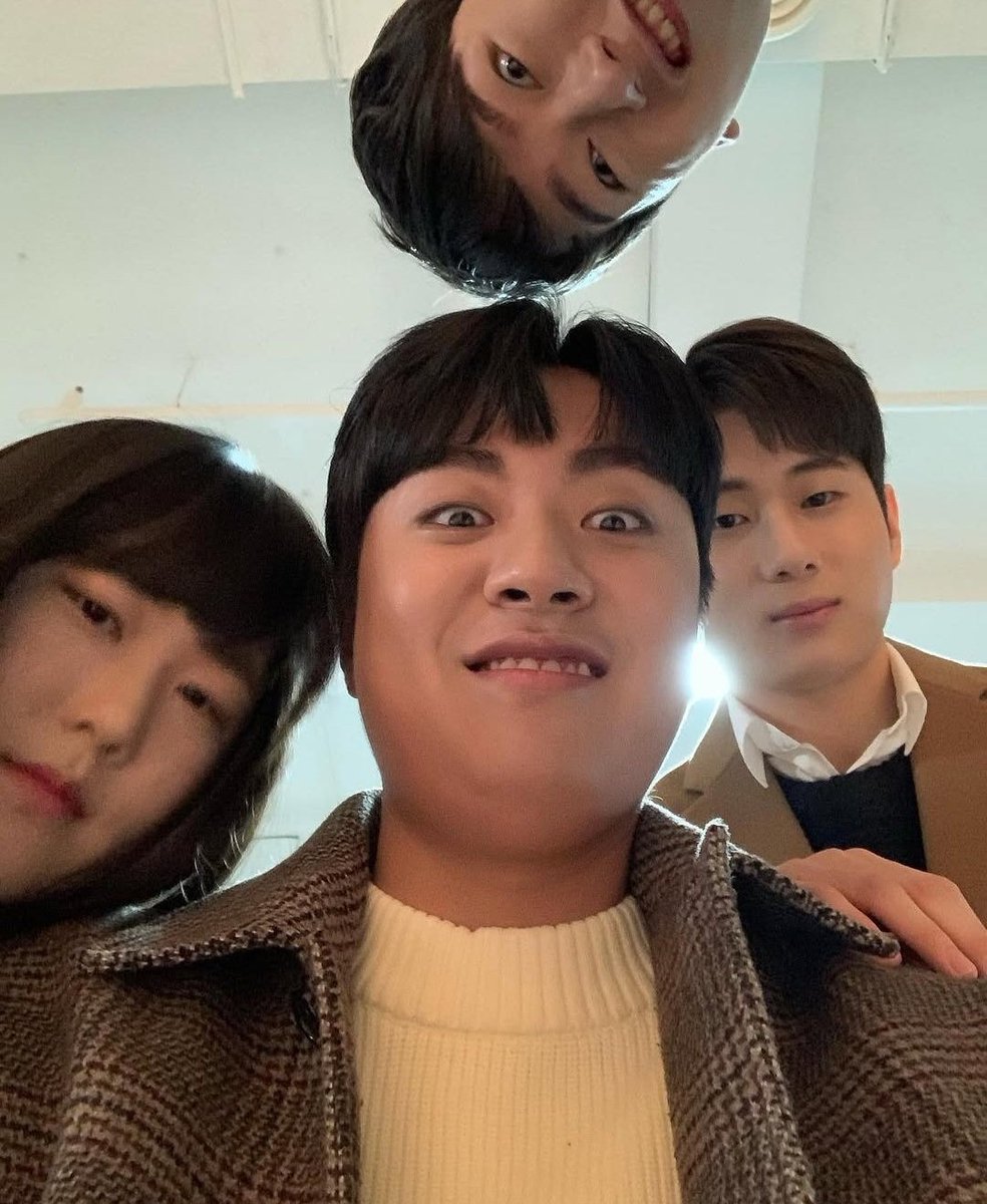 Justice_971215's tweet photo. 픽셀리 영원하자 https://t.co/dd1NRCqC2o