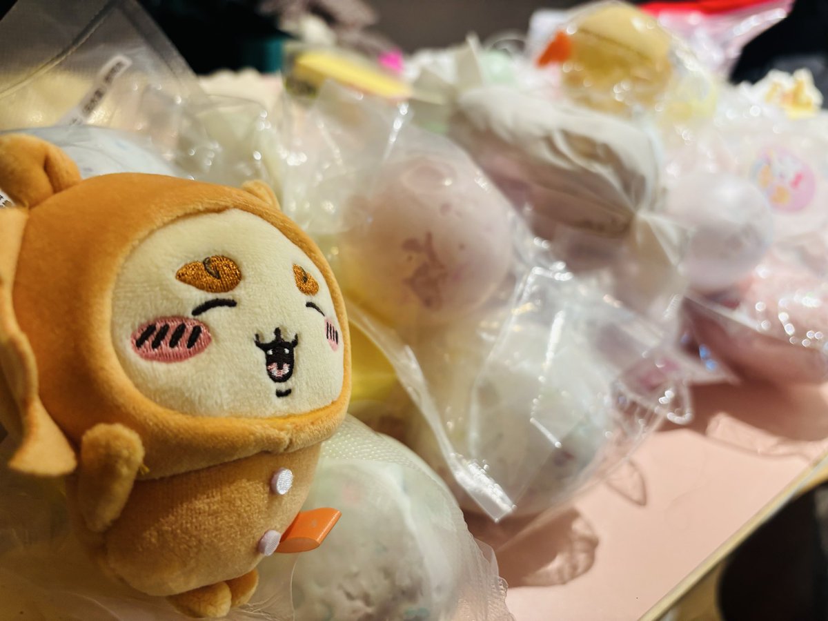 ureshisa_sa's tweet photo. 말랑이 파티 왔어요 https://t.co/6zCPMhSTnB