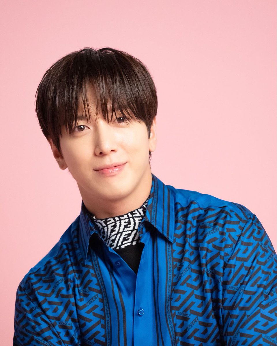 cnblueth tweet picture