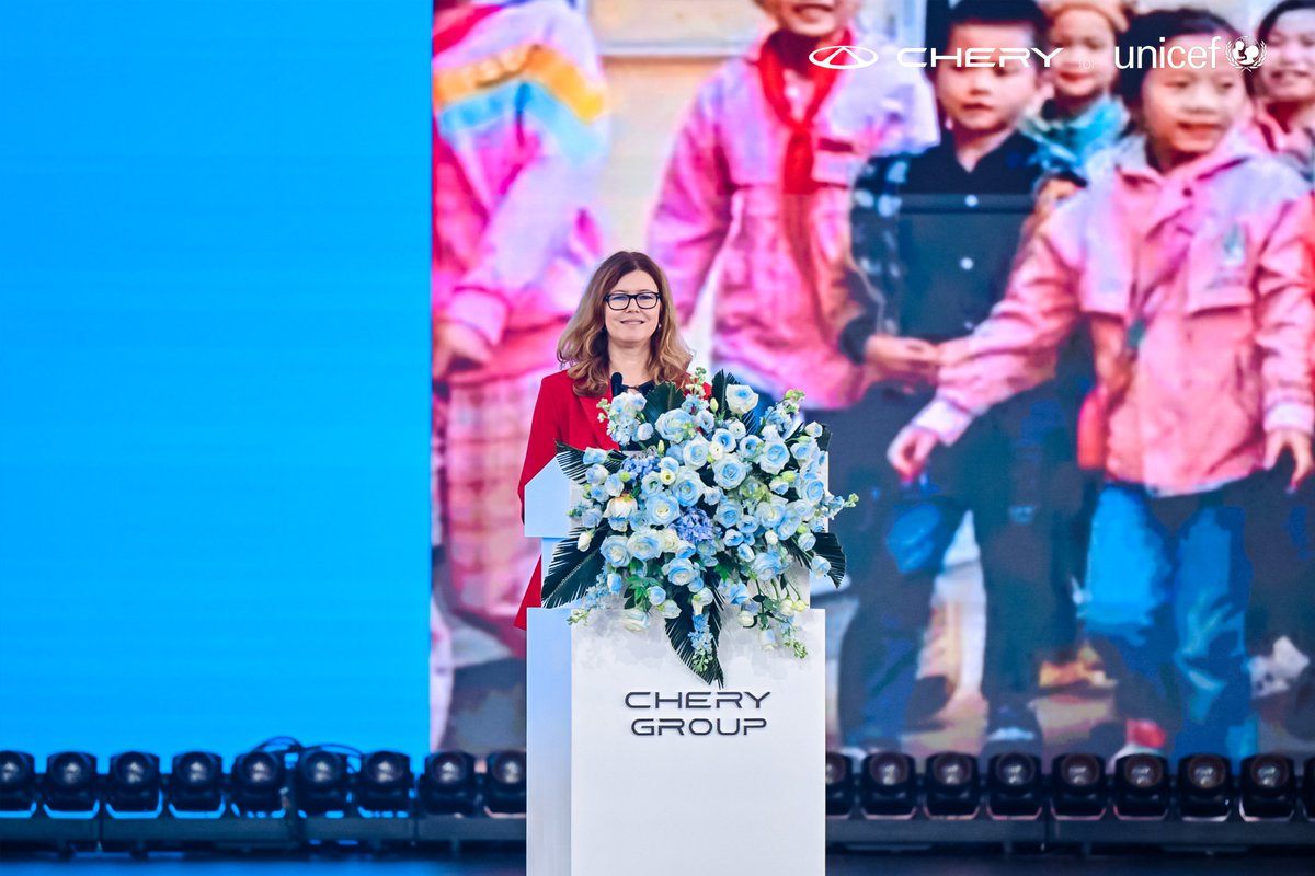 CheryAutoCo's tweet photo. Helping Every Child Build Skills for the Future
At the 2026 Chery International User Summit, @SilviaDanailov, UNICEF Representative in Viet Nam, shared how the CHERY for UNICEF global education partnership is helping children build the skills, confidence and resilience they need to shape their futures.
Since 2023, with the support of partners like CHERY, UNICEF has helped nearly 178 million out-of-school children access education and enabled 126 million children to learn through digital platforms.
Today, this global partnership spans six countries, supporting children across Viet Nam, China, Mexico, South Africa, Türkiye, and Indonesia, united by a shared vision: powering every child's learning journey.
Drawing on examples from @UNICEF Viet Nam, @SilviaDanailov highlighted how this shared commitment is creating impact both globally and in local communities.
In Viet Nam, the partnership goes beyond digital learning as usual. It advances an equity-driven, human-centred approach to digital and AI learning: transforming how children learn, protecting their well-being and online safety, building skills for the future of work, and creating a more inclusive education ecosystem.
With CHERY's support, UNICEF is bringing digital learning, future skills and new opportunities to children across Viet Nam, including many who might otherwise be left behind:
· More than 1.36 million students, approximately half of whom are girls, have gained access to inclusive digital learning and future skills.
· 57,240 teachers have strengthened their competencies in digital learning, AI and STEM/STEAM education.
· 8,400 teachers are better equipped to support students’ mental health and psychosocial well-being.
These results demonstrate the power of investing in education. When a child gains confidence, new possibilities emerge. When a teacher develops new skills, hundreds of students benefit. And when schools embrace innovation, entire communities can thrive.
Together, let’s keep powering every child’s learning journey.
#CheryforUNICEF #ForEveryChild #PoweringEveryChildsLearningJourney #CSR #CheryInternationalUserSummit2026 #ForFamily #CHERY #HighTechLife #Robot #Robotaxi #V2G