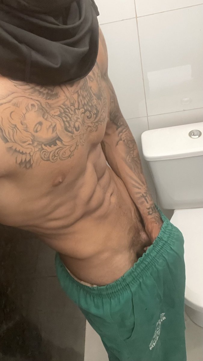 kyerisxe's tweet photo. novinho pirocudo gozando em live agora 

#PINTOAWARDS
#brotheragem
#BRODERAGEM 
#BrotheragemHetero
#PINTOSAWARDS
#heterobrotheragem
#TROCONUDSㅤ
#vazados 
#vazou 
#novinhos #hetero https://t.co/tcTxCEetij