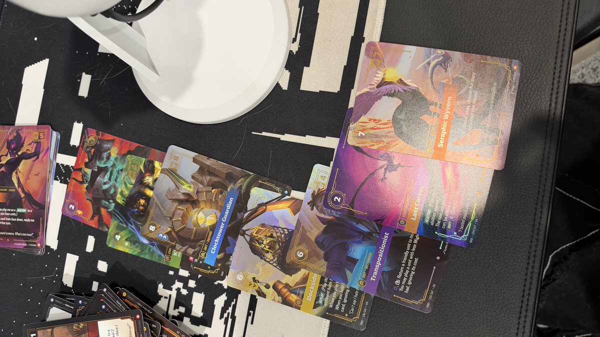 queuep0p's tweet photo. Box 5 had 7 epics? Nice https://t.co/itojgHvBXb