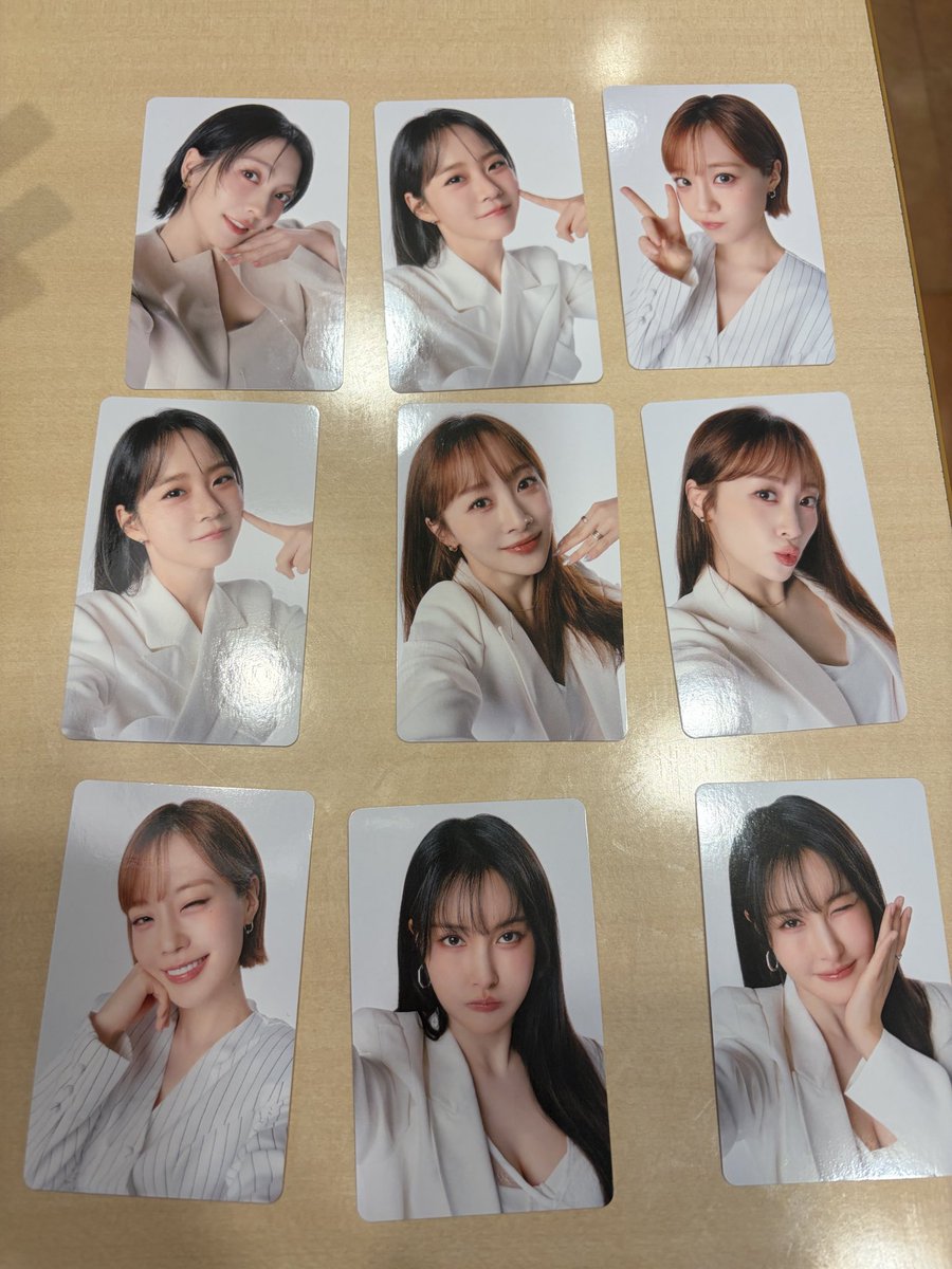 maya__888umi's tweet photo. kara 交換　カラ　トレカ
自引きなかなかできてないため、交換希望です。会場近くにいます！

求❣️ジヨン
譲　２枚目 https://t.co/u8pg8UuhPu