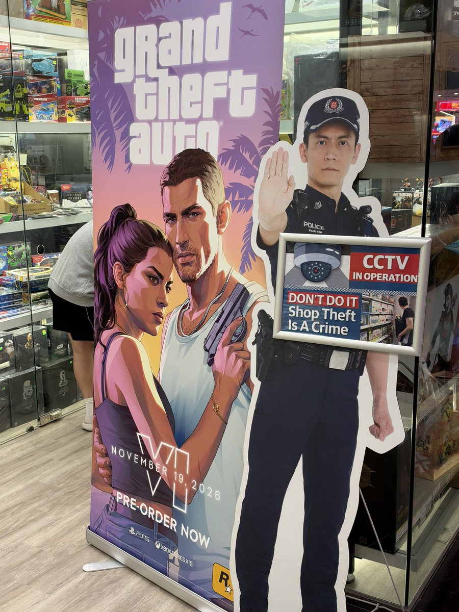 Valkyrie2001z's tweet photo. Oooh finally found some sort of marketing for GTA 6 here in my country! https://t.co/UG2HfQnHpi