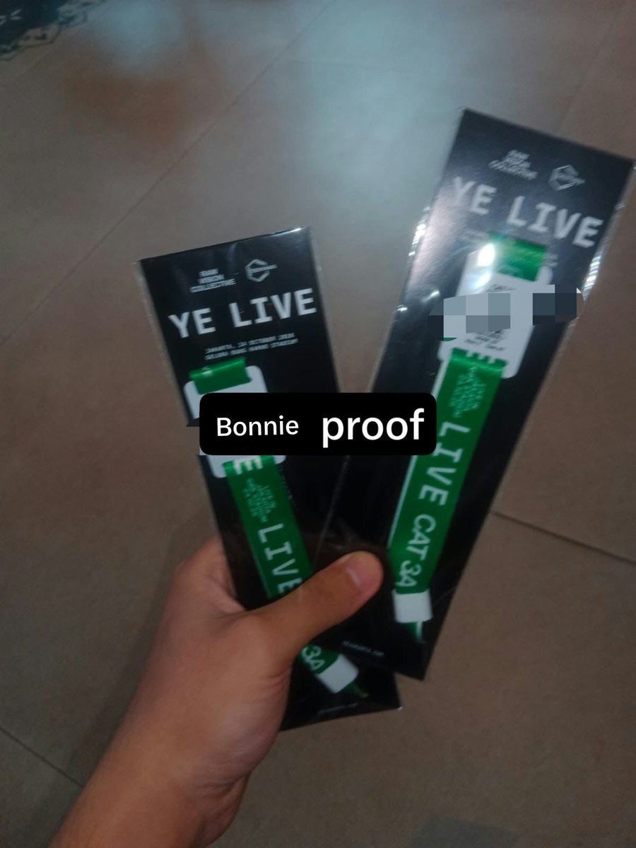 Bonvenyutman2's tweet photo. WTS Ticket Concert YE Kanye West in Jakarta
🎫 cat 3a sn 9x 1xx
💰 950k/tiket
✅ cod venue bisa (dp kecil menghindari hnr)
✅ masuk bareng ditemenin sampe bisa scan wb
✅ pelunasan after scan wb
#WTSYe #YeJakarta
#KanyeJakarta #WTSKanye
#WTSJakarta #kanyewest #zonajajan️️ https://t.co/ZRzOt6YIYV