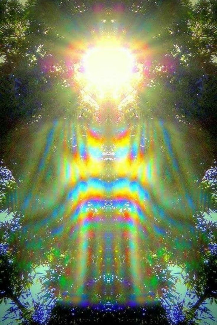 WarSageX's tweet photo. Meditation literally increases the spectrum of visible light you are able to process.

Not as in seeing other colors or wavelengths like infrared or UV.

But it makes you see the midtones between colours more clearly and vibrant.

Imagine it as on a number line where every single natural number represents a color. 
But after meditation you are able to dive into the endless depths of the decimal between full numbers or colors in our case.

You don't add more numbers to the line, but what you perceive becomes more rich and vibrant.

You can try this out for yourself.