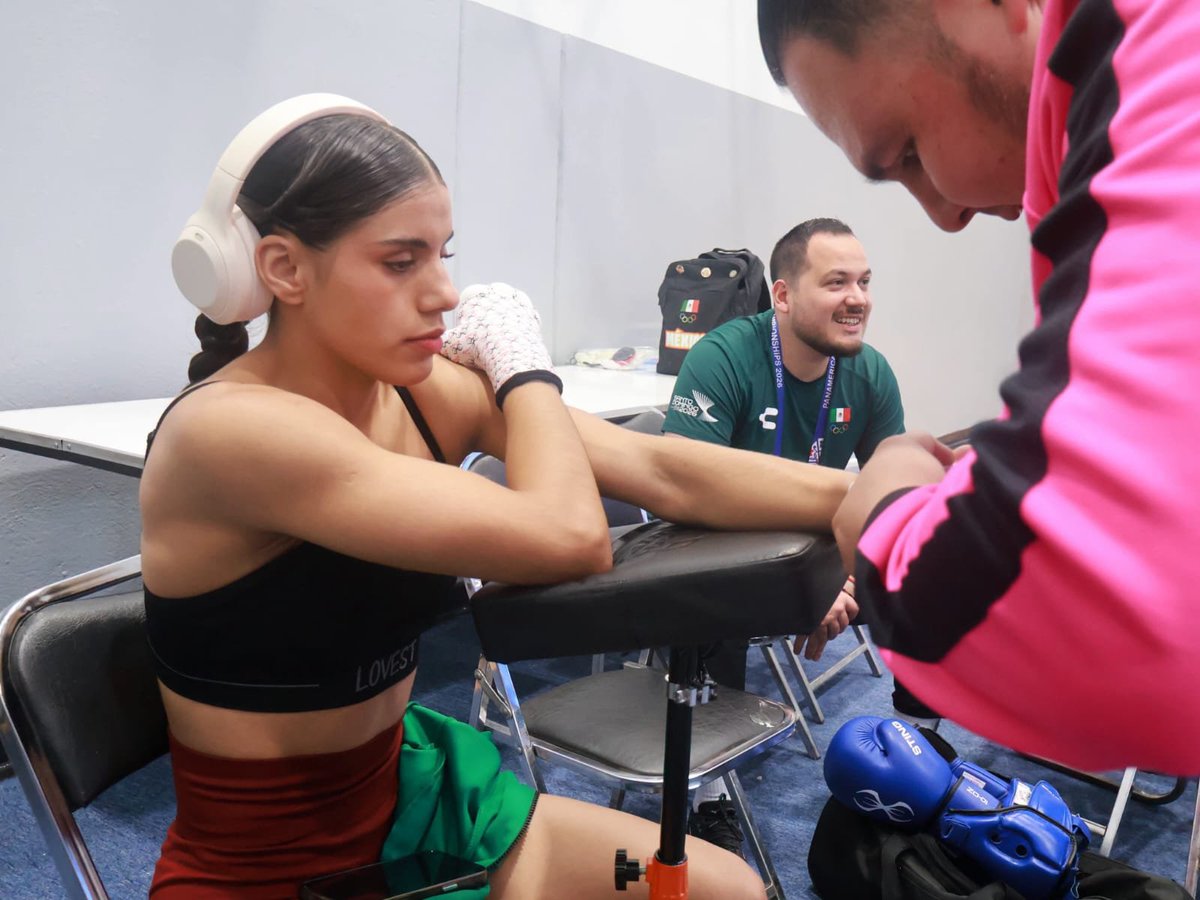 COM_Mexico's tweet photo. Con una victoria por decisión unánime ante la estadounidense Noelle Haro, la boxeadora mexicana Valeria Amparán, aseguró su lugar en la final de los 51 kg del Panamericano Continental Élite de Boxeo Puebla 2026.

¡A cerrar con todo! 🔥 https://t.co/BHiHAU3mhJ