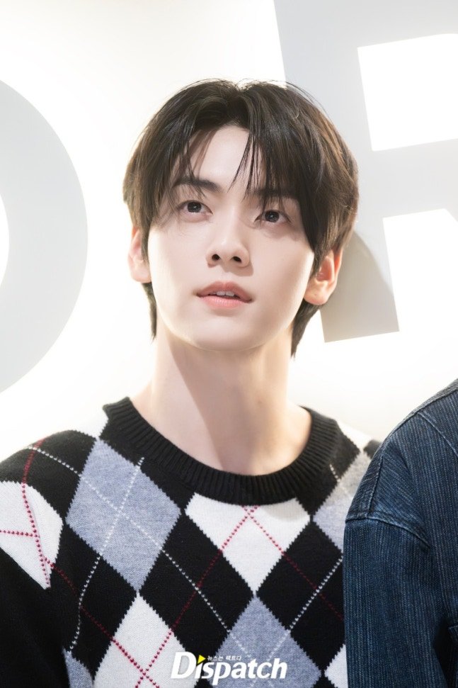 TXTintl_twt tweet picture