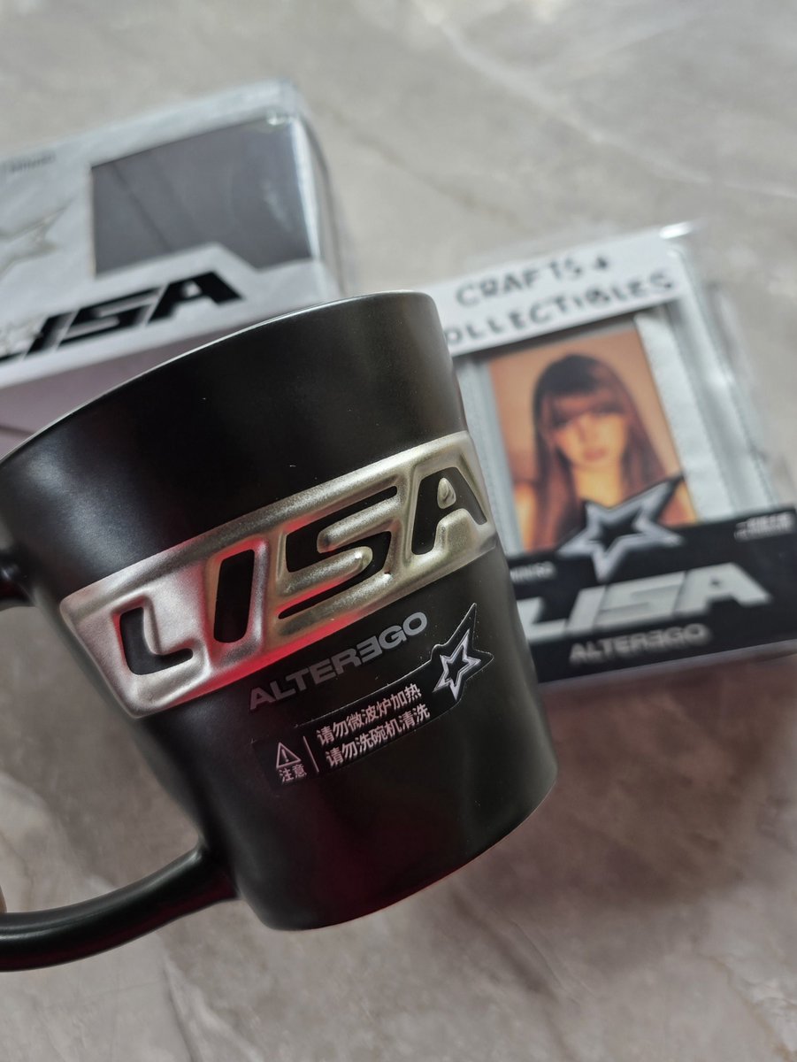CraftsDailyPh's tweet photo. wts lfb LISA x MINISO
▪︎ (1) 1P card binder
▪︎ (1) Alter Ego Mug
☑️ Authentic
☑️ On hand, ready to ship.
— Pay as you order.
— Packaging and shipping cost at your own expense.
#LISA #LALISA #AlterEgo #PressPlay #MINISO https://t.co/KkQQdpfJMH