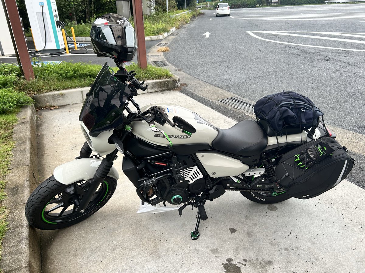 1XLSKNDS17Cs2fJ's tweet photo. 今日は東へ
＃ツーリング
＃エリミネーター https://t.co/XZQ5U9tVmG