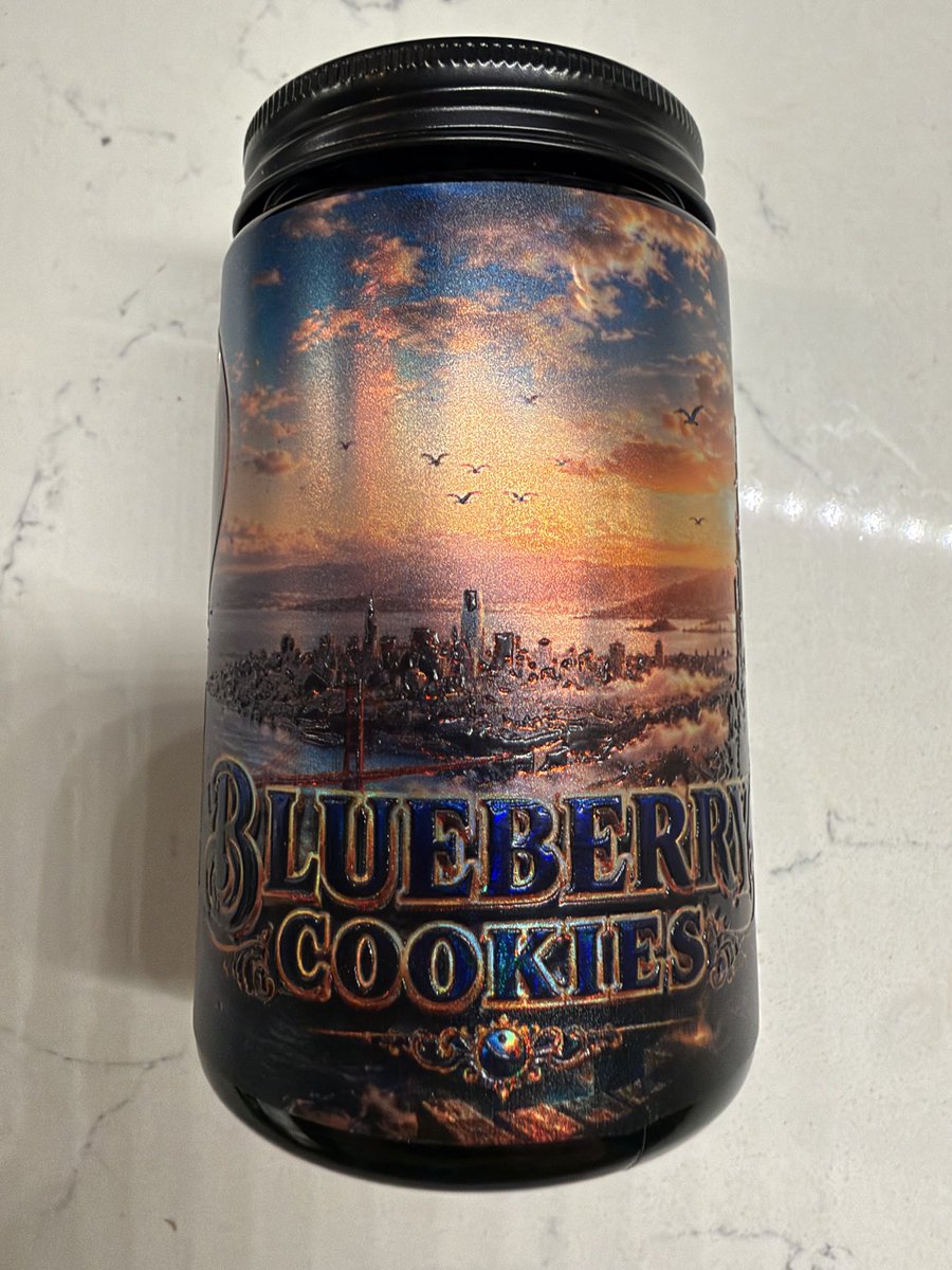 B58_TX's tweet photo. Blueberry Cookies

@LocalsOnly_007 
@PacksFifthAve https://t.co/HHP3zqQRe3
