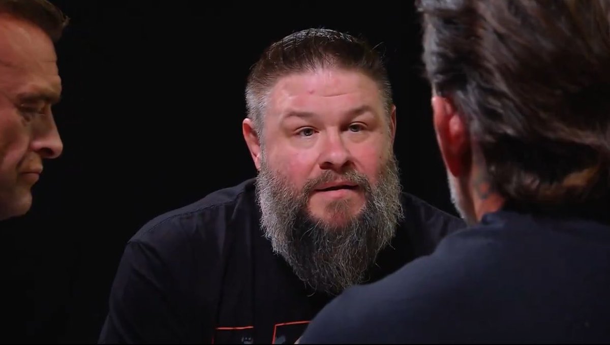 WrestlePurists's tweet photo. Kevin Owens’ response to CM Punk telling him he knocked down all his merch off a table when he walked by:

“I was doing you a favor. You hate t-shirts, don’t you?”

💀

#SmackDown https://t.co/z7pmCzGQ8A