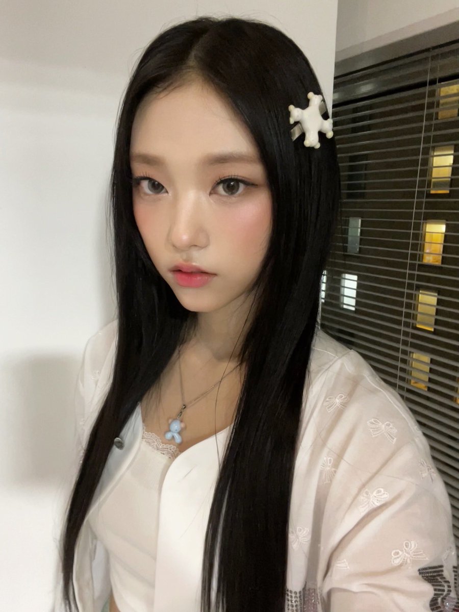 haerinfeed's tweet photo. https://t.co/npENXvsXZP