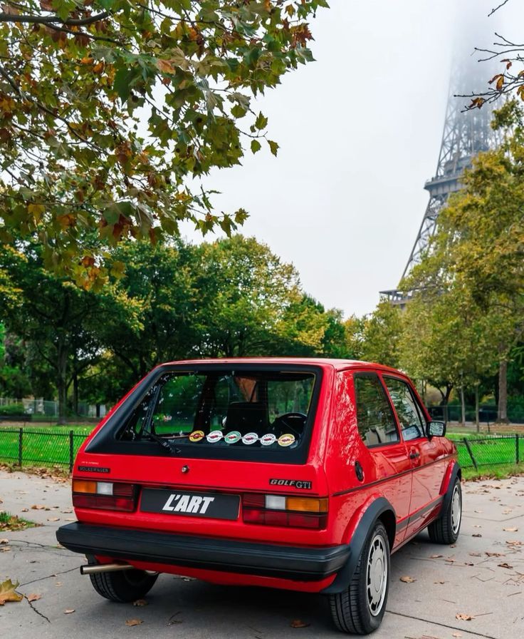 Retromania4ever's tweet photo. 🇩🇪 1982 #Volkswagen #Golf Mk1 GTI https://t.co/7dBdlfJhvW