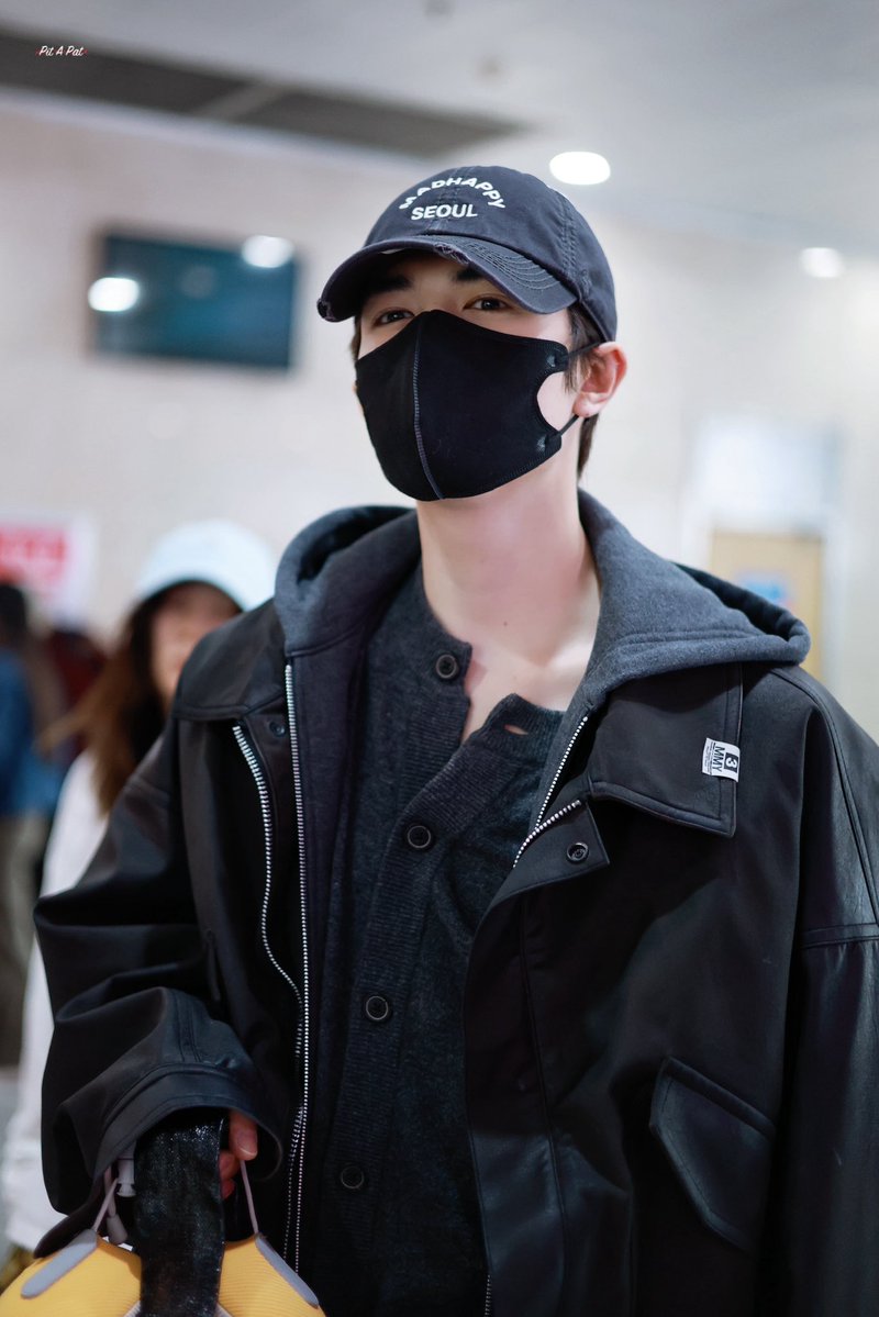 PitAPat1020's tweet photo. 261024 YIW🛬

☔️

@patrick_pppat

#PatrickFinkler #Patrick
#แพทริค #เจ้าปลาดาว
#尹浩宇 #Patrick尹浩宇 https://t.co/kZk3ORHcfw