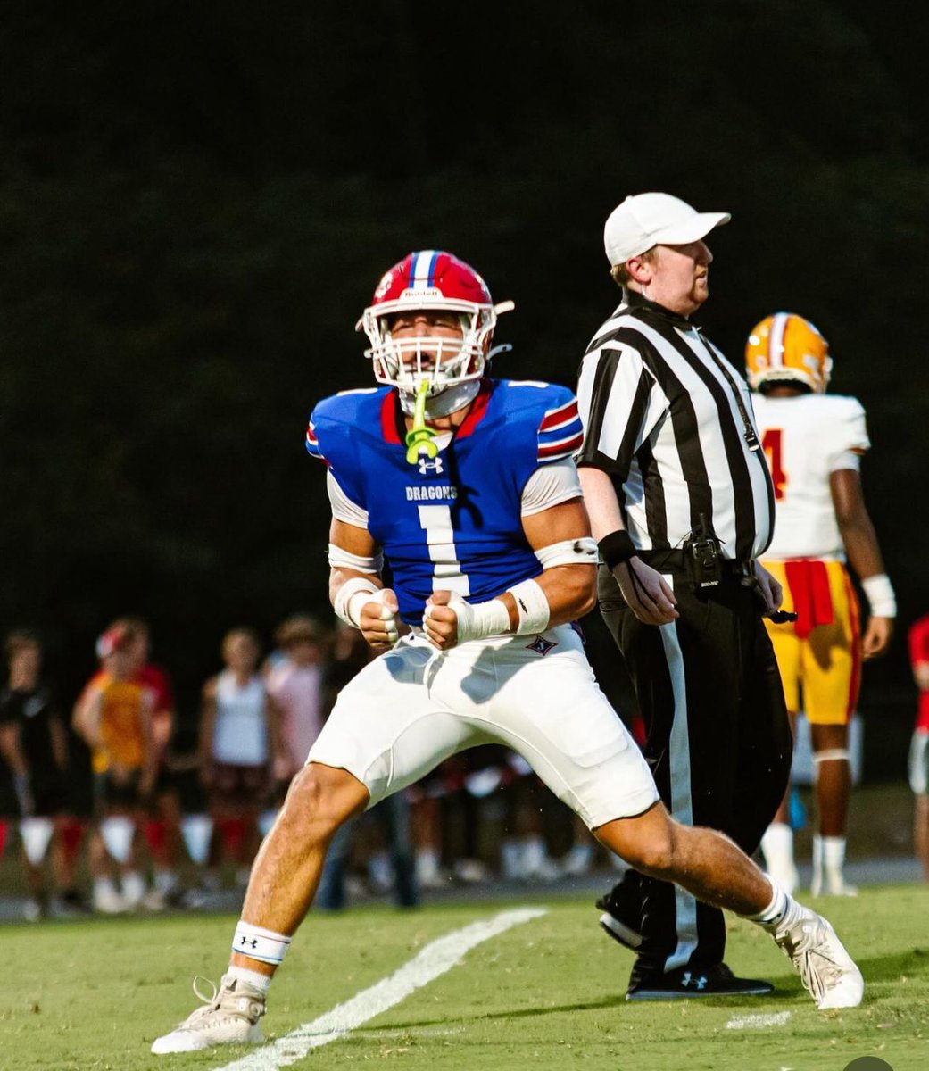 JeffersonFootba's tweet photo. Max Brown makes it a Texas Hat Trick with his 4th Touchdown of the night!!   This one goes 76 yards!!  
Rodriguez PAT is Good!

Jefferson  41
Winder Barrow 7

9:01 left in 4th Quarter https://t.co/CpeANAfeSf