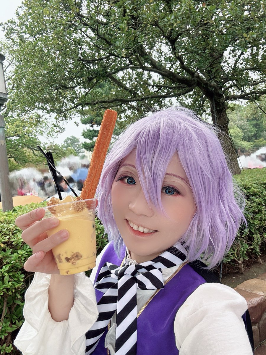 kushi_777's tweet photo. 「少しも寒くないわ～」

#Dハロツイステ 
#Dハロ仮装
#Dハロ仮装2026 https://t.co/FlmXDZGyfL