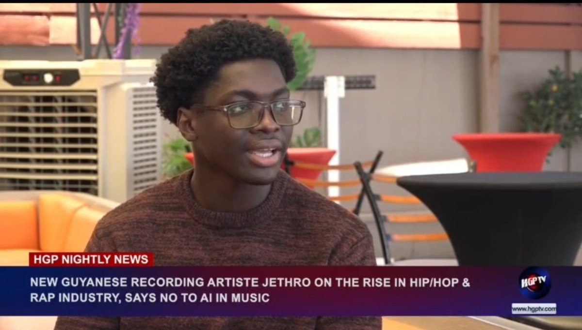 Ayo_Jethroo's tweet photo. Imagine being interviewed by the news station you grew up watching

I aint made it yet but DAMN it feels close https://t.co/8DWlPMmnOq