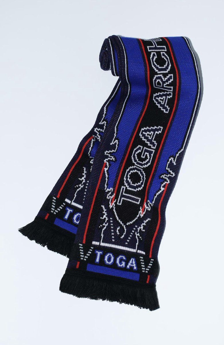 seokjinism1's tweet photo. Seokjin is wearing Toga scarf, which is “An original football scarf created to commemorate the 2022 Soccer World Cup”

If you remember Argentina 🇦🇷 had won World Cup in December 2022 right after the Astronaut release and many were saying Seokjin brought good luck. https://t.co/iGcEvlh96O