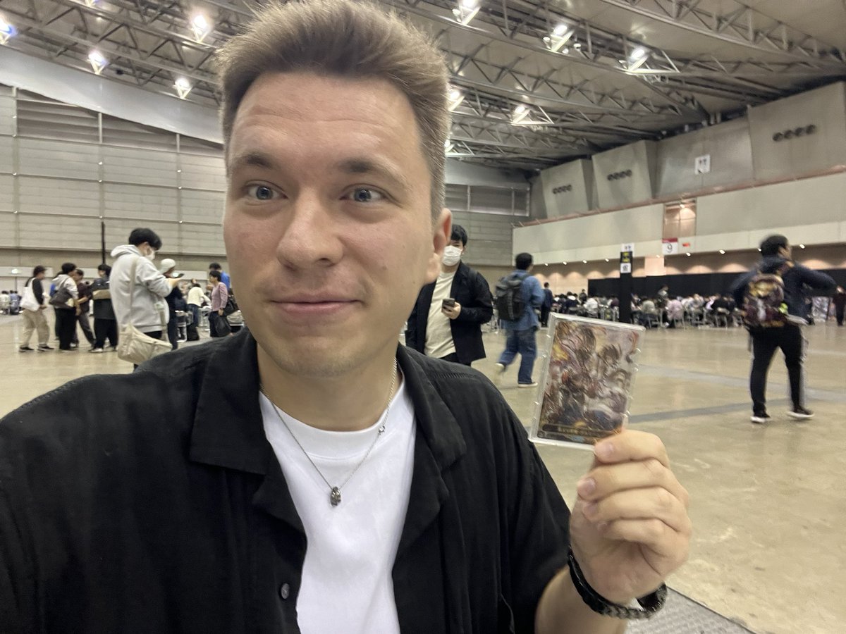 DifferentFight's tweet photo. Off to a 1-0 start at Shadowverse EVOLVE Grand Prix Chiba with Galmieux!
エボルヴGP千葉1勝からのスタートです！
今日英語版アンバサダーEPも持ってきてますので欲しい方は気軽に声かけてください✌️
#エボルヴGP https://t.co/GOZjwfphZE