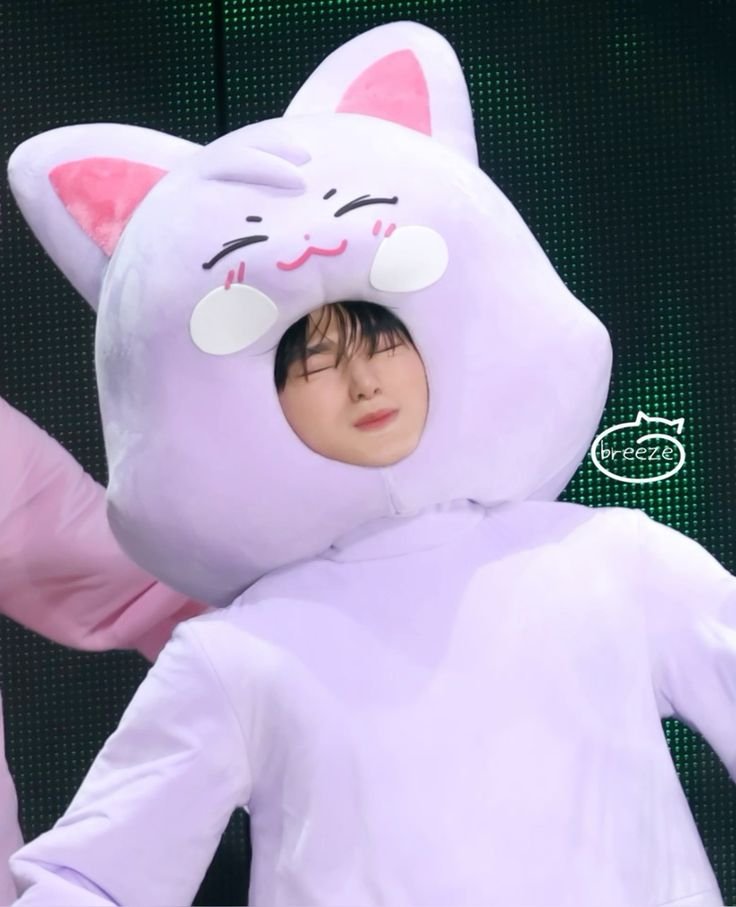 kye0990's tweet photo. 최애의사진 중 제일 좋아하는..🩶

너무 기엽자녀ㅠㅠㅠㅠ
요즘 일에 치이면서 너무너무 정신없고 바끈데
날 살려주고 힘을 주는 ATEEZ🩶⏳️🩶
8주년 축하행🩶🩶🩶 https://t.co/6tl5YsrcUl