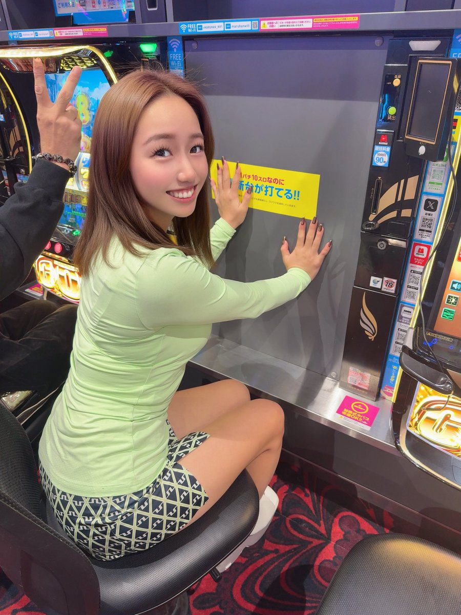 dechau_shoka's tweet photo. GOD居ます🙋‍♀️💕

#マルハン八斗島店 さん #PR https://t.co/xq9I4DbO5N