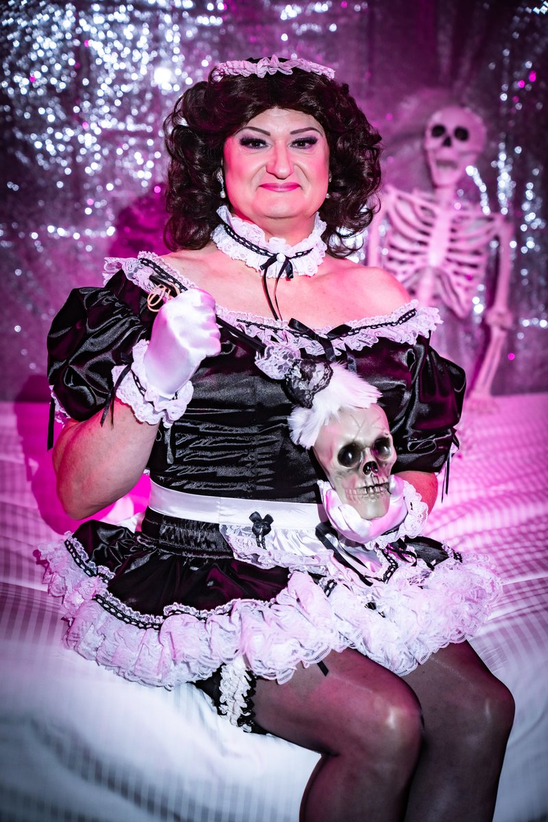 Maid_Teri's tweet photo. #sissy #sissymaid #sissification #sissified #sissyfrenchmaid #frenchmaid #frenchmaiduniform #frenchmaiddress #halloween https://t.co/VLjnFEzFuw