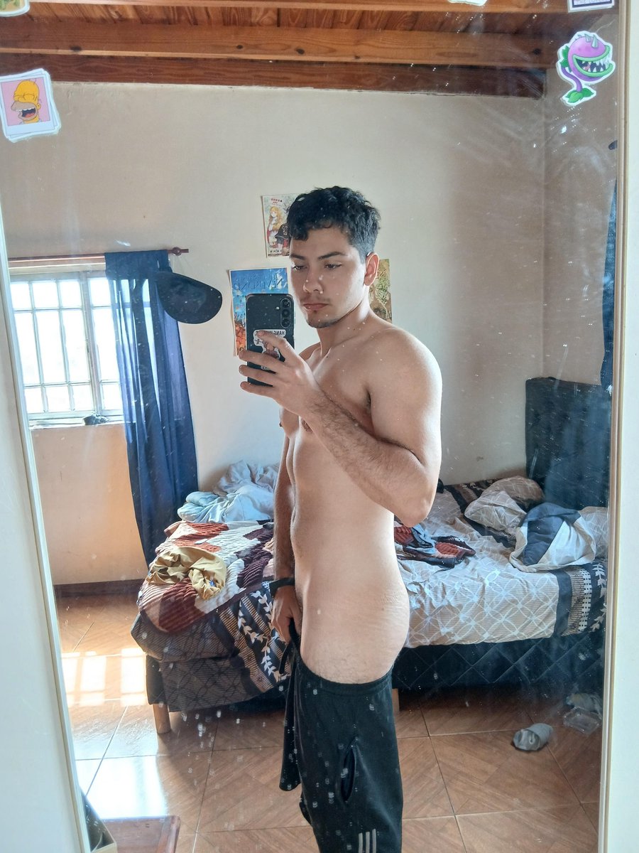 fantomasxn's tweet photo. I came back to Reddit lol
https://t.co/XrfbgEtwZK https://t.co/yFyjayOHdY
