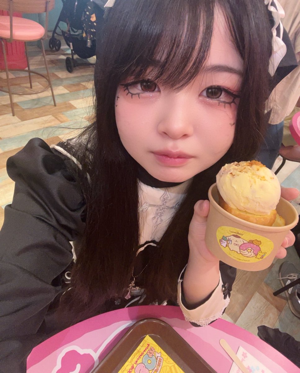 naika_jyo's tweet photo. ぽっぽっぽぽむぽむ https://t.co/Jlt8eMeaJD