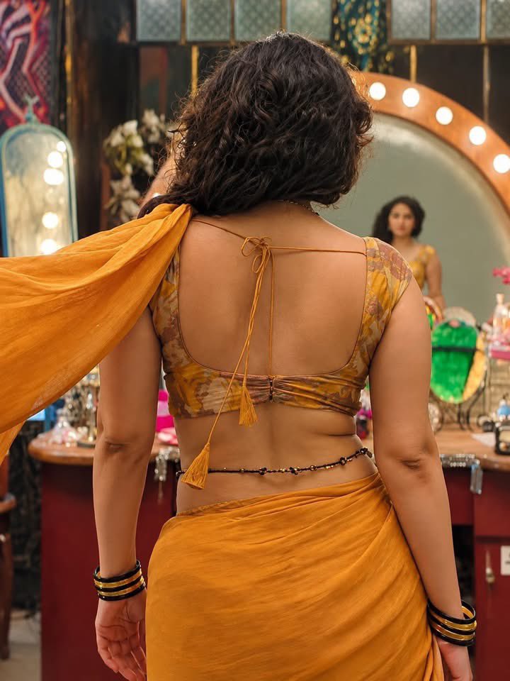 BeautiesFrame's tweet photo. Kayadu Lohar 🧡
#KayaduLohar https://t.co/4O8DQMRJp8