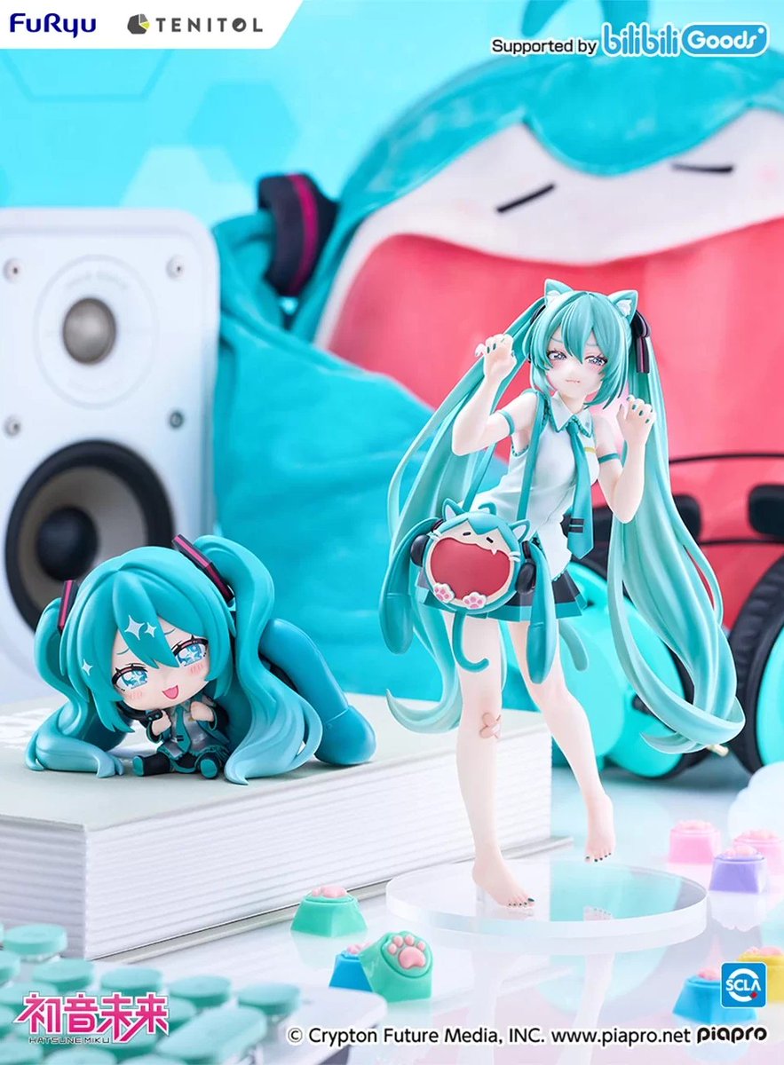 figmetooo's tweet photo. フリュー TENITOL
初音ミク UWA ふわふわ笑顔 収納痛バッグ ～ネコ～
フィギュア化決定。
現地価格：約3,500円/約6,300円
発売日：2027年6月
https://t.co/mHZVRn2PaV https://t.co/bU0J958TEq