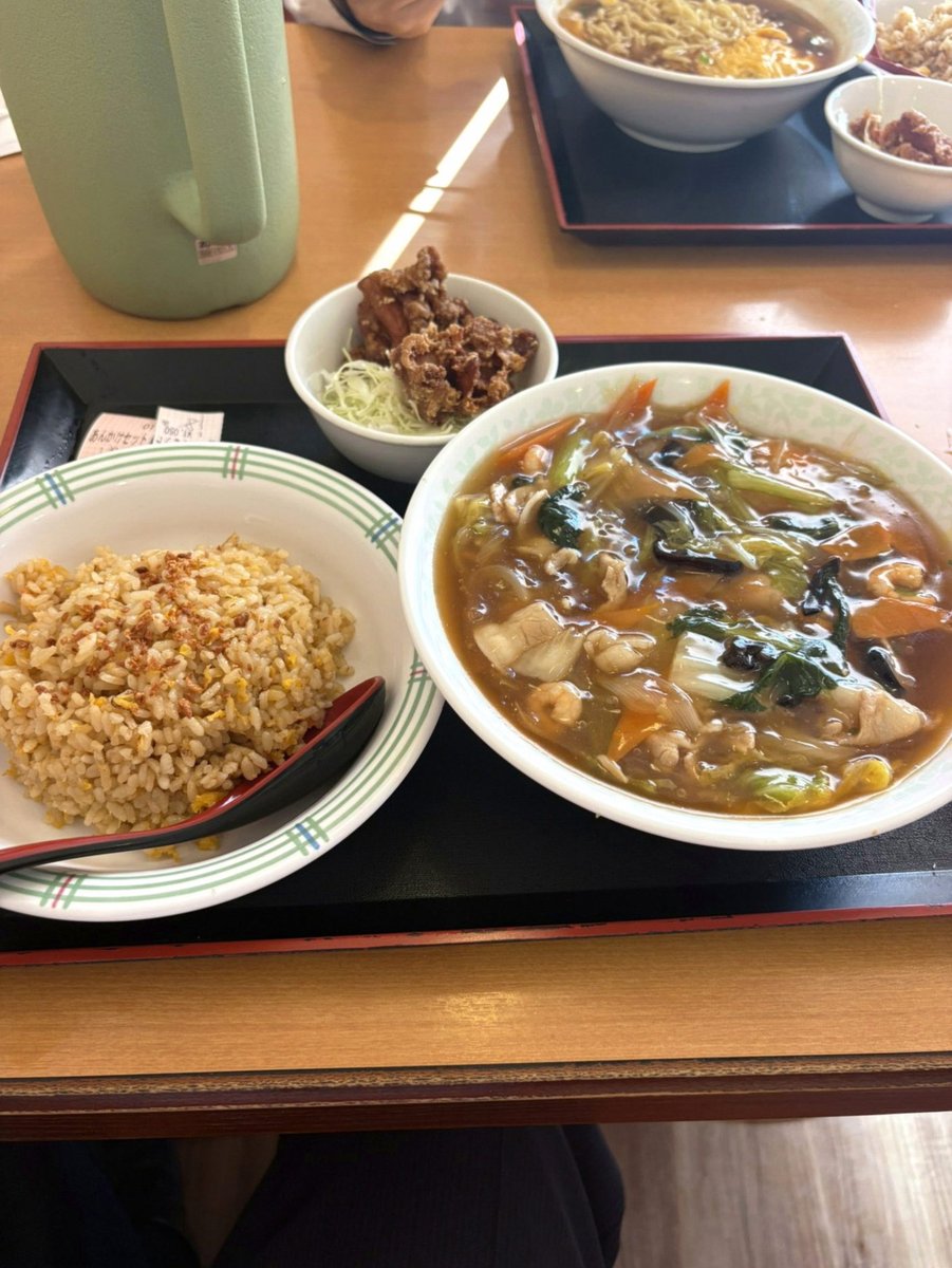 andiabara's tweet photo. 三軒茶屋いーなー
渋谷に往復14分、360円で行けるのかよ
都会での散歩が好きなのにどこも往復1000円以上するからキツイんだよな https://t.co/HL8jOtQHII