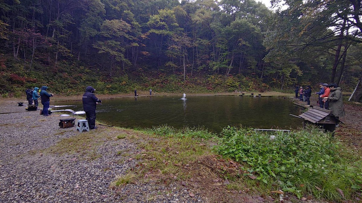 aizufishing's tweet photo. 本日は「釣り券無料CUP」を開催中です！
本日(午前中に)一番大きいサイズを釣った方は釣り券代が無料となります！
もし今後も継続してほしいというお声が多ければ定期的に開催することも検討しておりますのでご意見をお寄せいただけますと幸いです。
#あいづフィッシングエリア https://t.co/mANHCobgeB